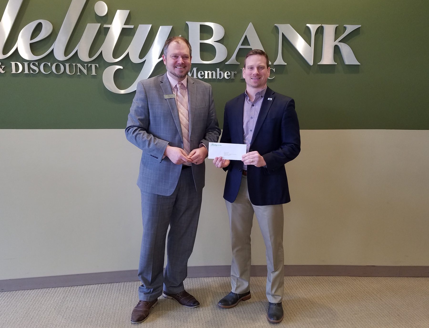 Fidelity gives to Neighborworks EITC